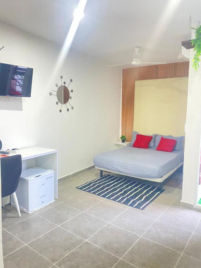 Quarto Nº8 Luma - Central Praia Luaran gambar