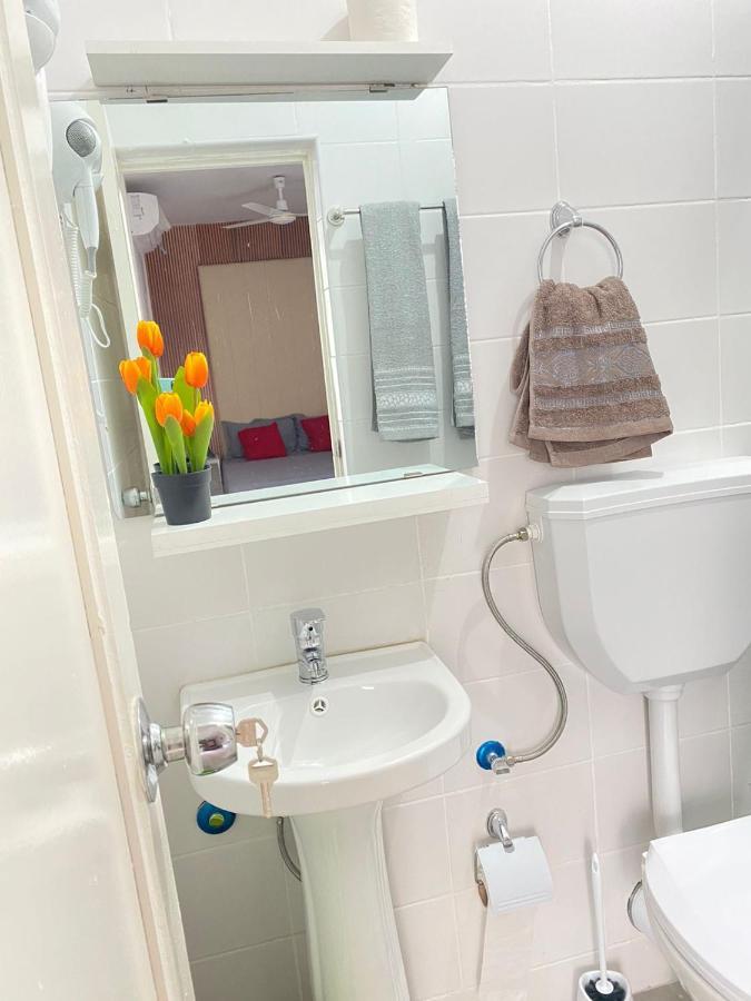 Quarto Nº8 Luma - Central Praia Luaran gambar